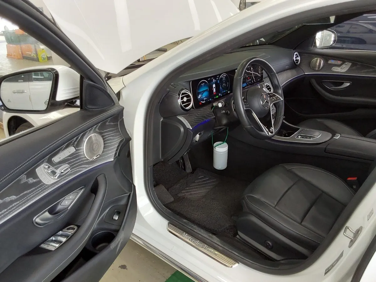 MERCEDES-BENZ E-CLASS 2023