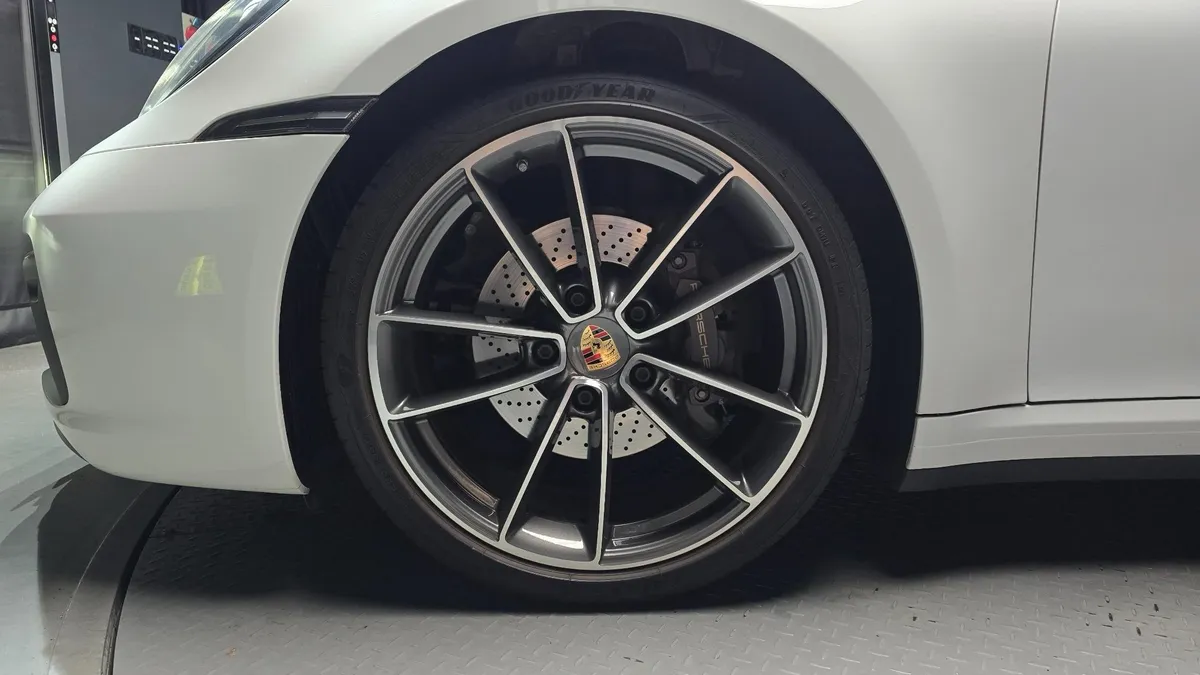 PORSCHE 911 CARRERA 4 2022