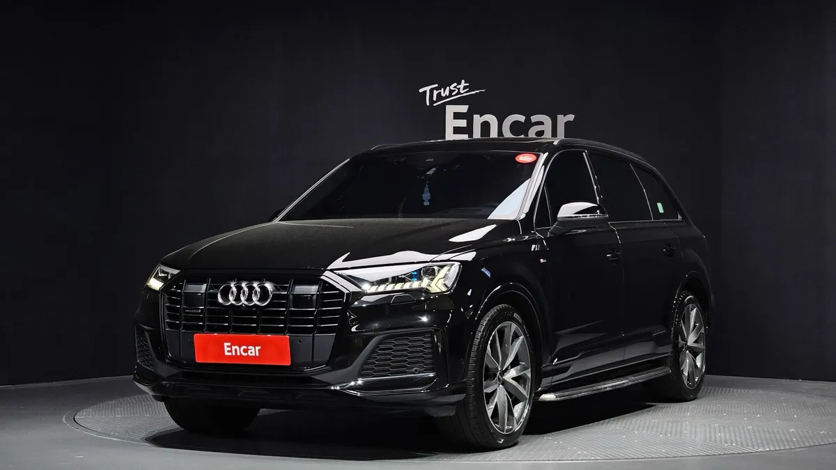 AUDI Q7 PREMIUM 2023