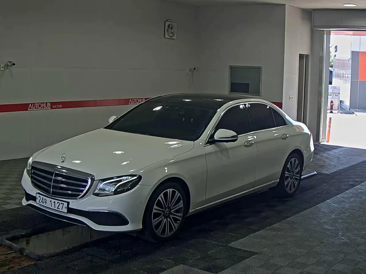MERCEDES-BENZ E-CLASS 2018