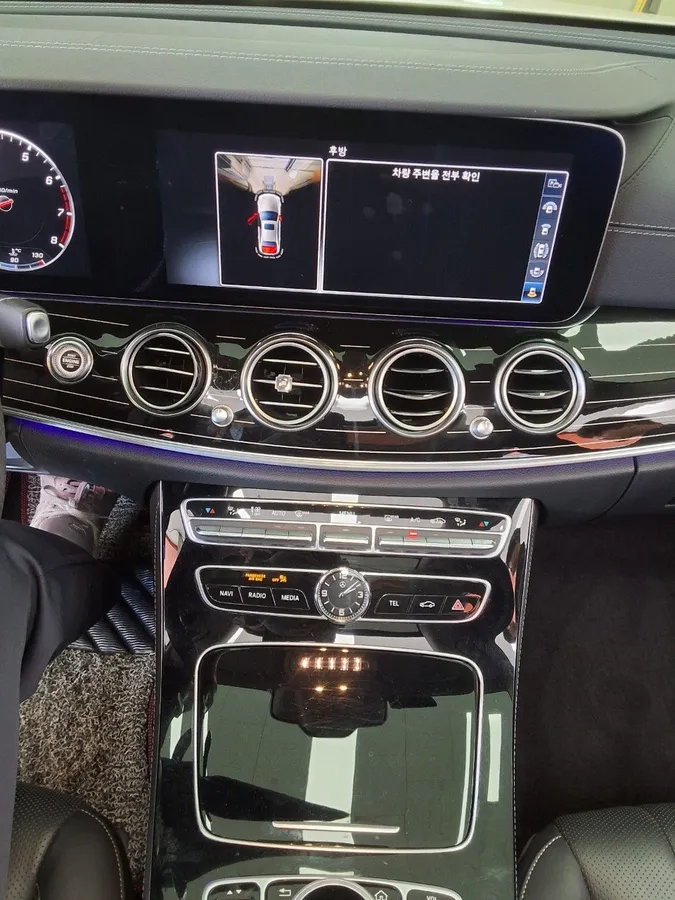 MERCEDES-BENZ E-CLASS 2018