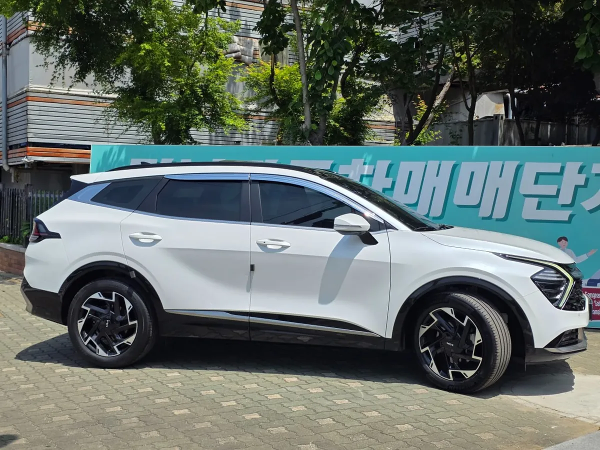 KIA SPORTAGE ПАНОРАМА ЦИФРОВАЯ ПРИБОРНАЯ ПАНЕЛЬ ПОДОГРЕВЫ ПАМЯТЬ СИДЕНИЙ ВЕНТИЛЯЦИЯ АДАПТИВНЫЙ КРУИЗ LED-ОПТИКА 2023