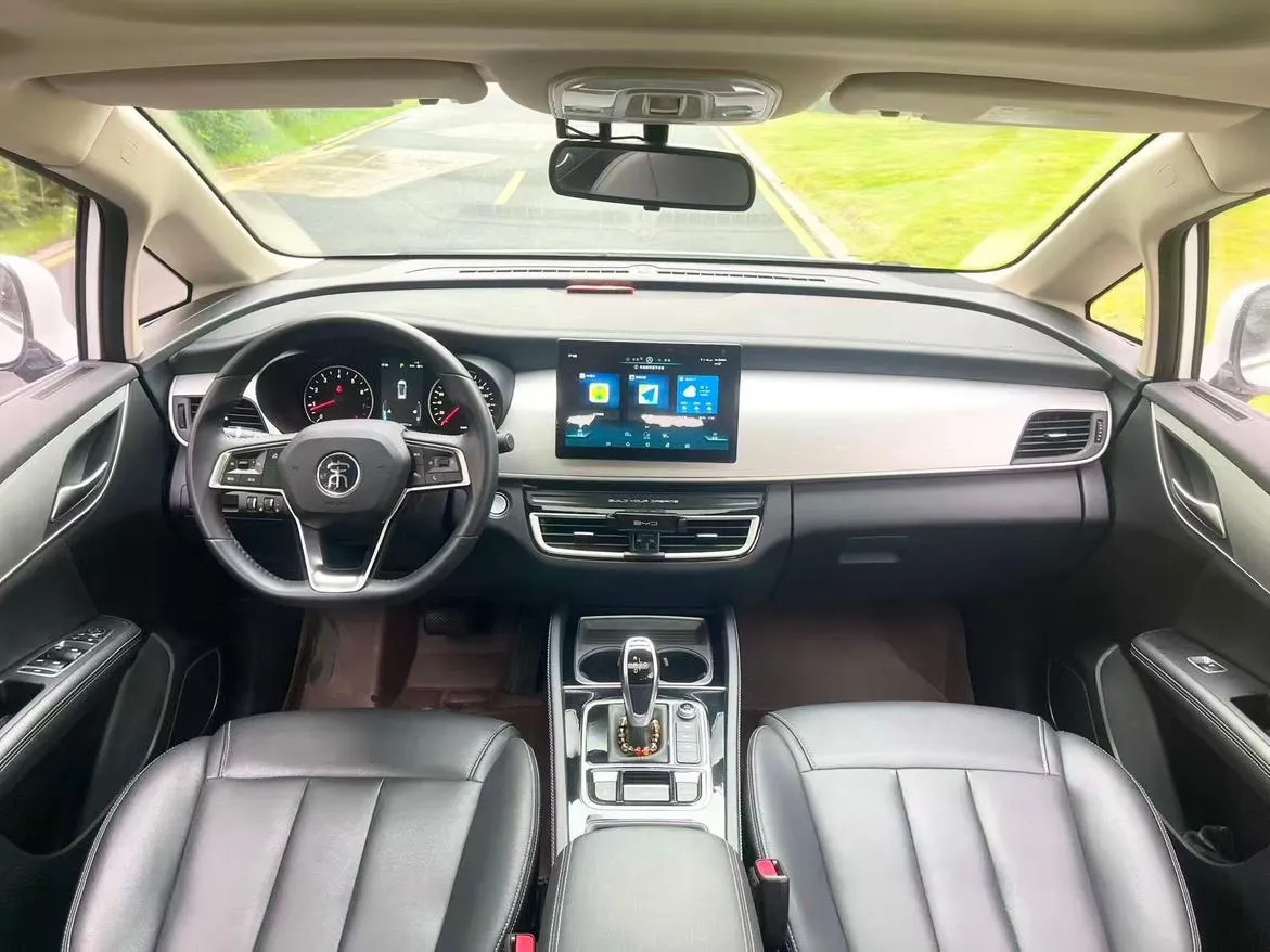 BYD SONG MAX LUXURY 2022