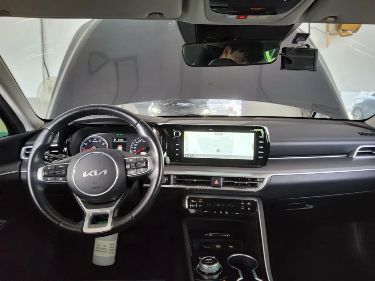 KIA K5 2023
