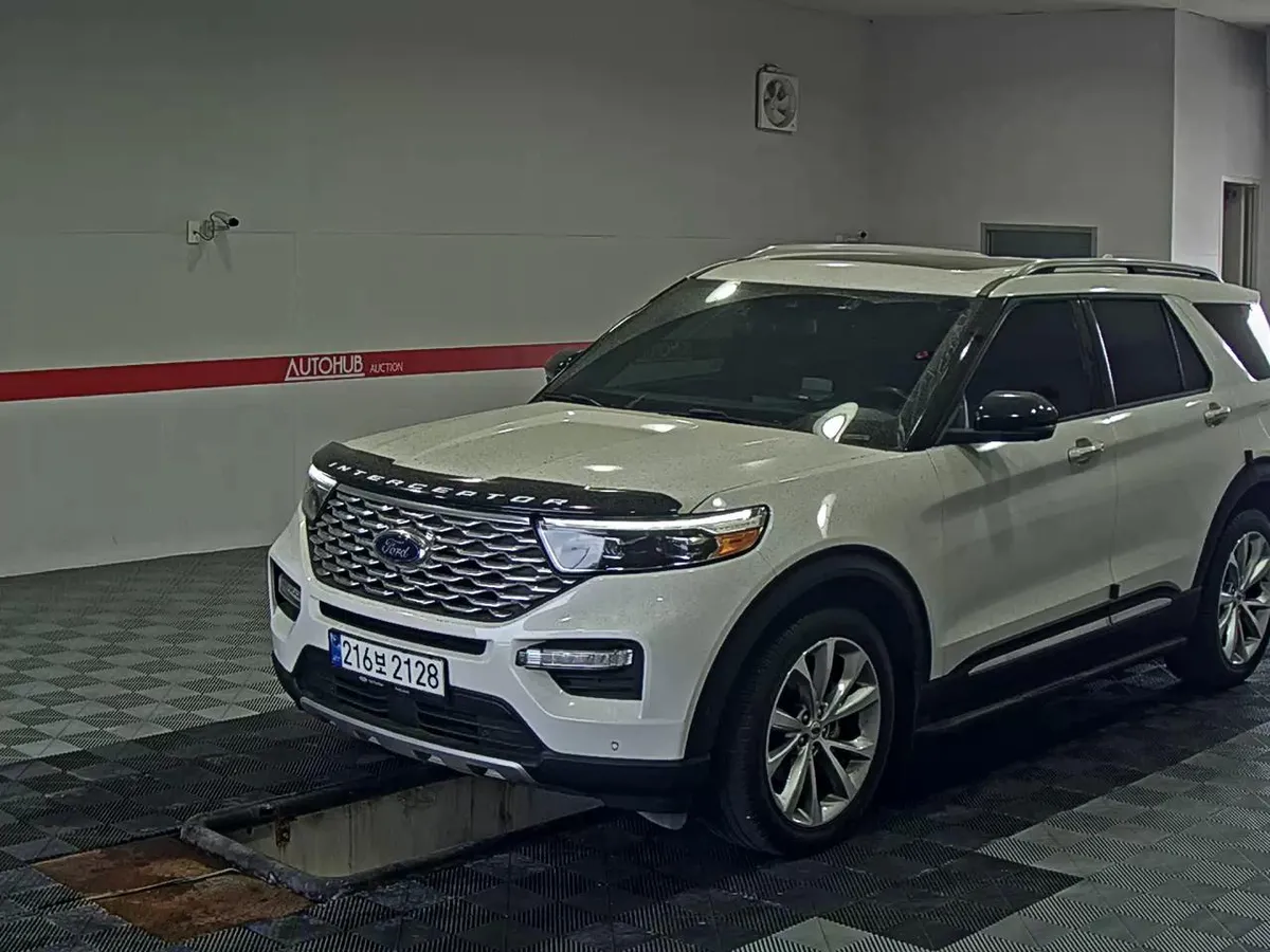 FORD EXPLORER 2023