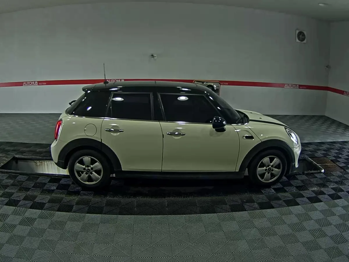 MINI COOPER 2016