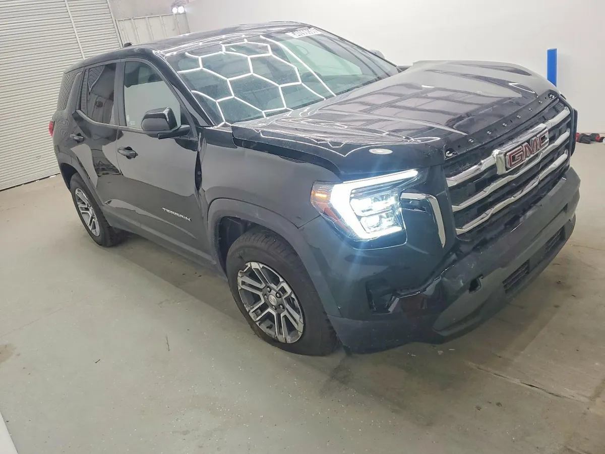 GMC TERRAIN ELEVATION 2025