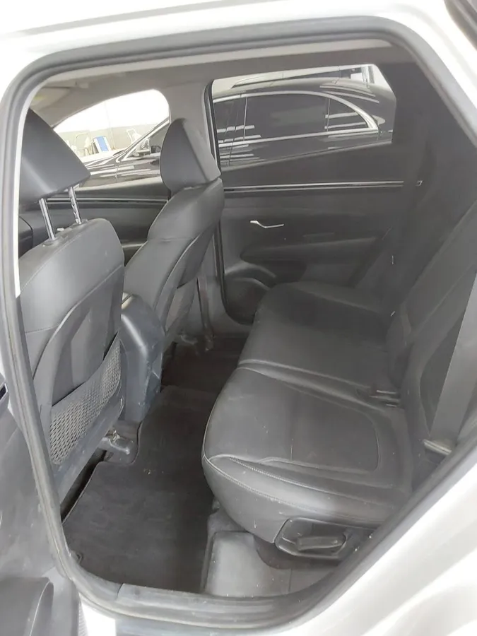 HYUNDAI TUCSON 2023