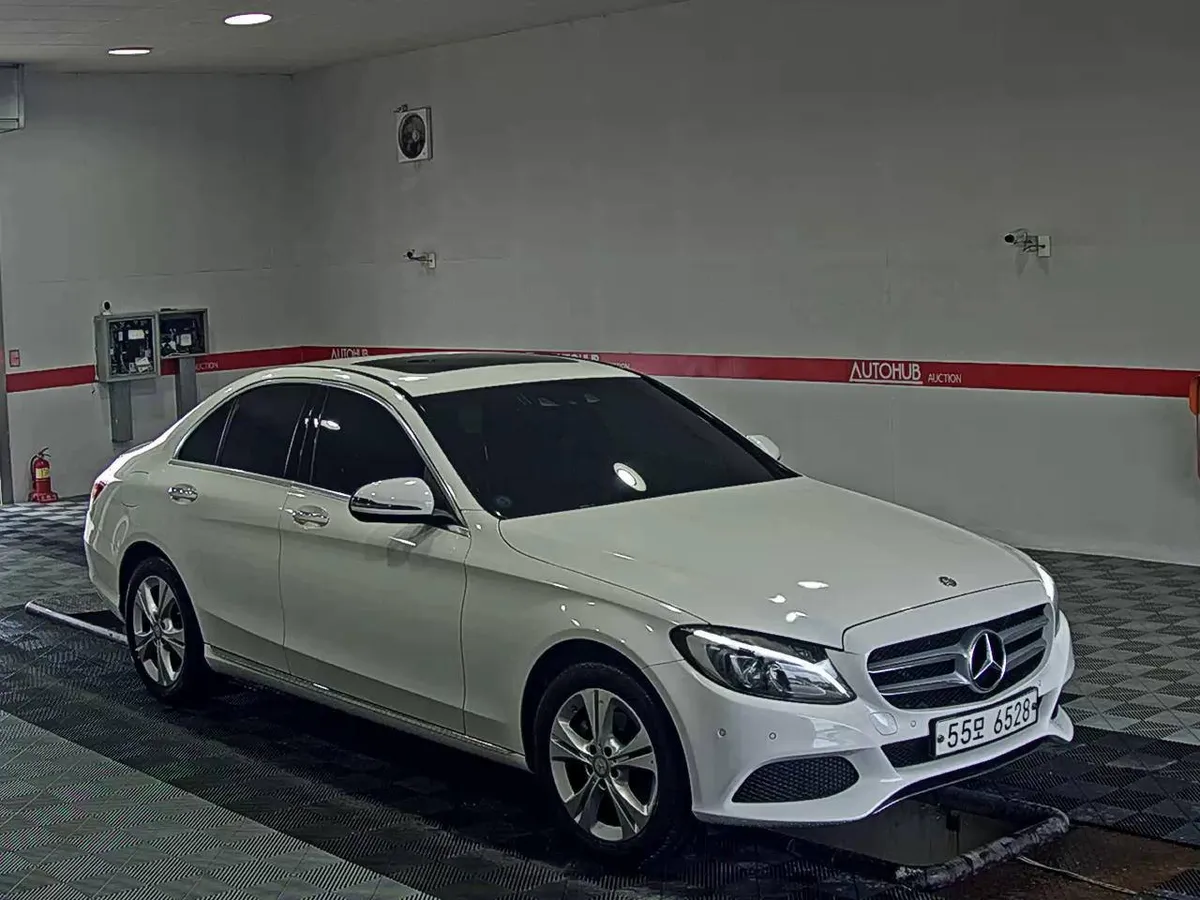 MERCEDES-BENZ C220D 4MATIC 2016