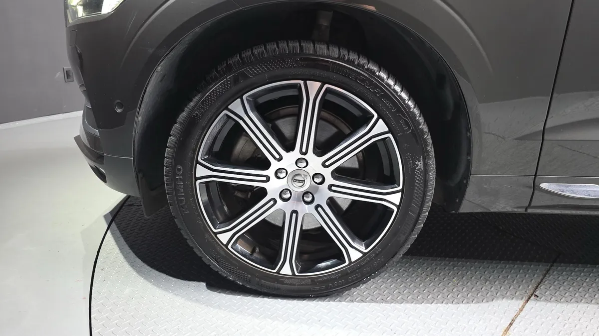 VOLVO XC-60 GEN D5 МАКСИМАЛЬНАЯ АКУСТИКА BOWERS&WILKINS КАМЕРЫ 360 ПРОЕКЦИЯ НА ЛОБОВОЕ СТЕКЛО ПАНОРАМА ПОДОГРЕВ ВСЕХ СИ 2018