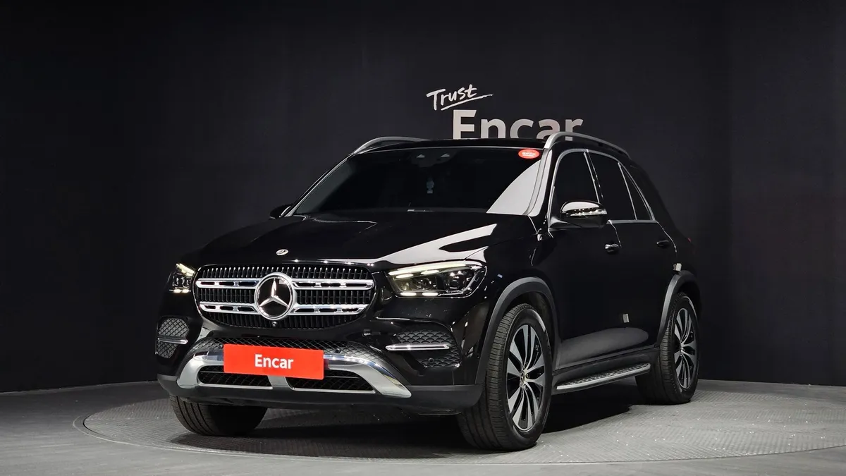 MERCEDES-BENZ GLE АКУСТИКА BURMESTER КАМЕРЫ 360 ПРОЕКЦИЯ НА ЛОБОВОЕ СТЕКЛО ПАНОРАМА ПОДОГРЕВ ВСЕХ СИДЕНИЙ ВЕНТИЛЯЦИЯ П 2023