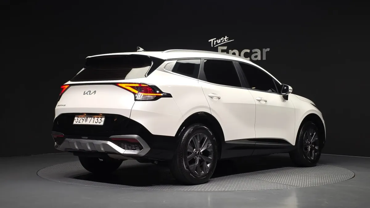 KIA SPORTAGE ЦИФРОВАЯ ПРИБОРНАЯ ПАНЕЛЬ ПОДОГРЕВЫ ПАМЯТЬ СИДЕНИЙ ВЕНТИЛЯЦИЯ АДАПТИВНЫЙ КРУИЗ LED-ОПТИКА 2023
