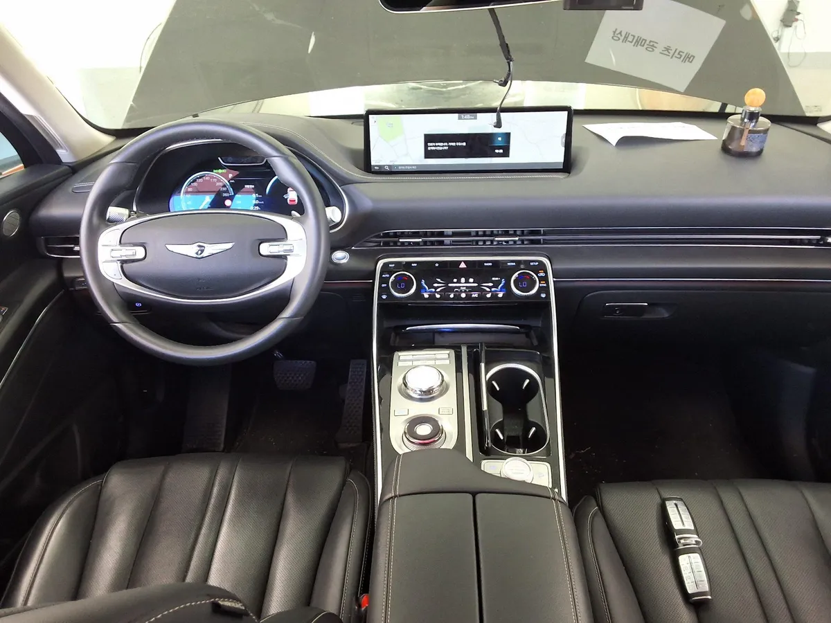 GENESIS GV80 2023