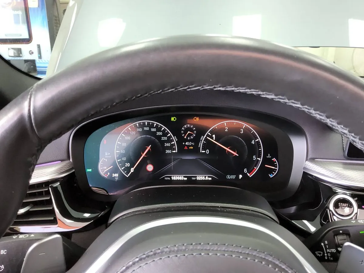 BMW 5 SERIES 2019