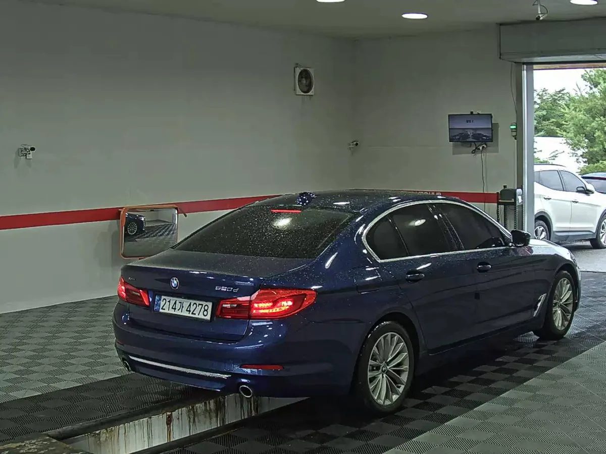 BMW 5 SERIES 2020