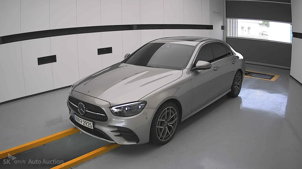 MERCEDES-BENZ E220D 4MATIC AMG 2022