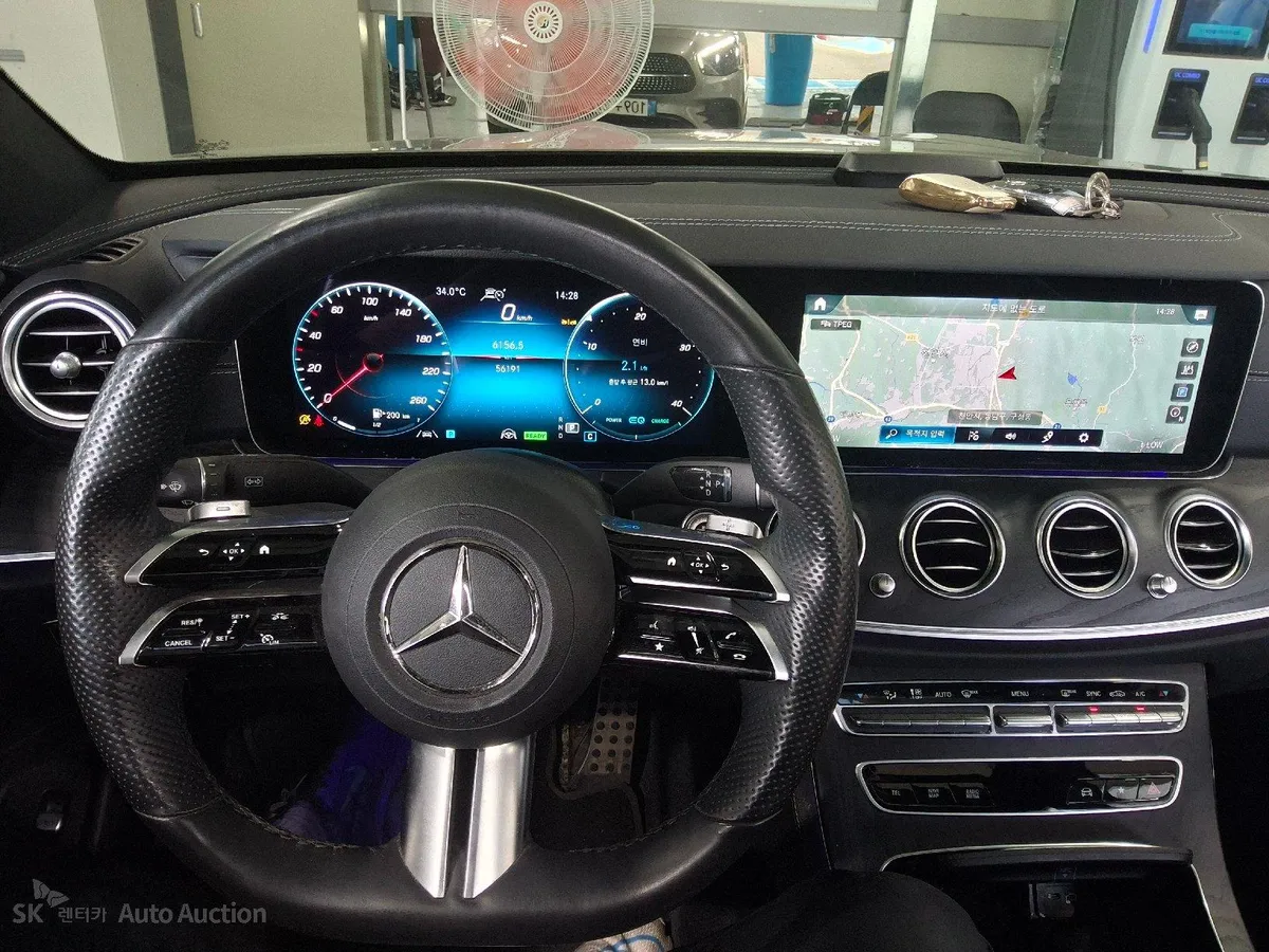 MERCEDES-BENZ E220D 4MATIC AMG 2022