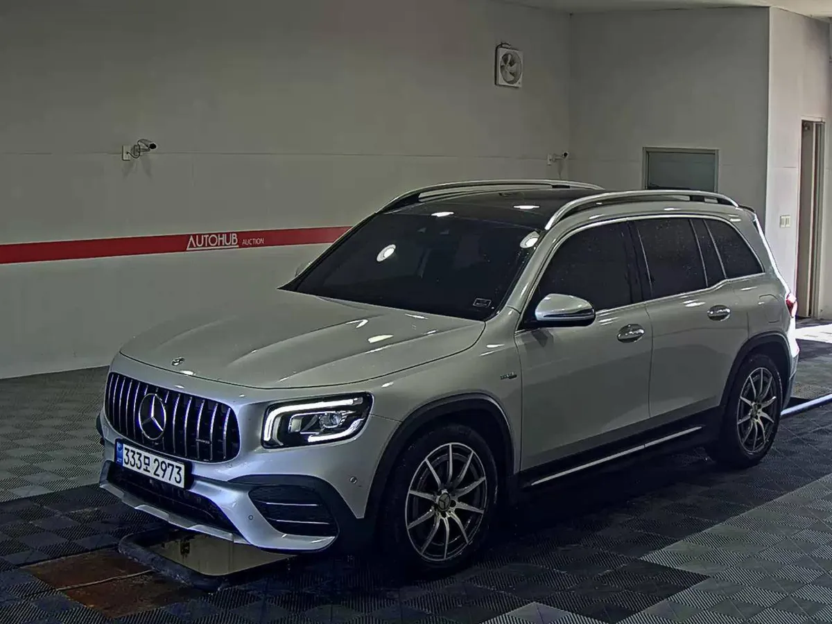 MERCEDES-BENZ E- 2022