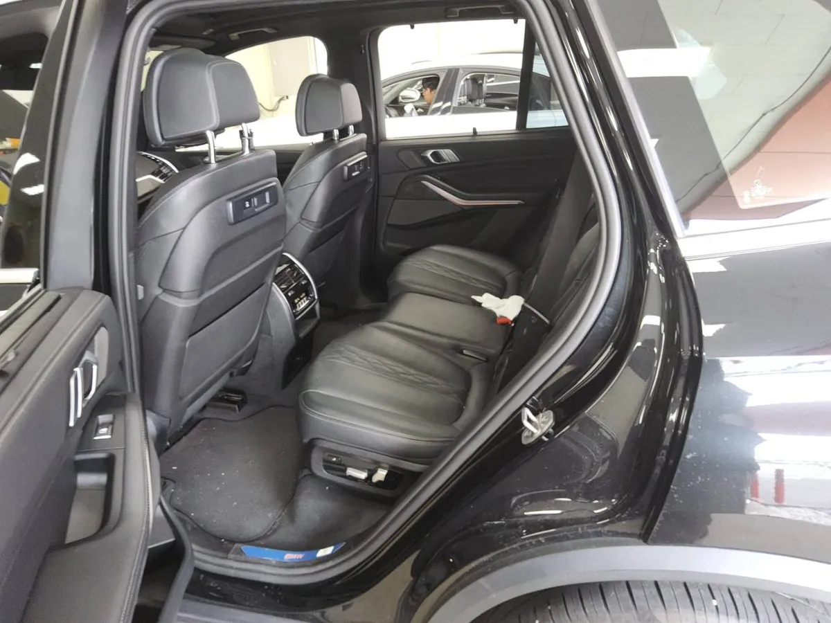 BMW X5 2023