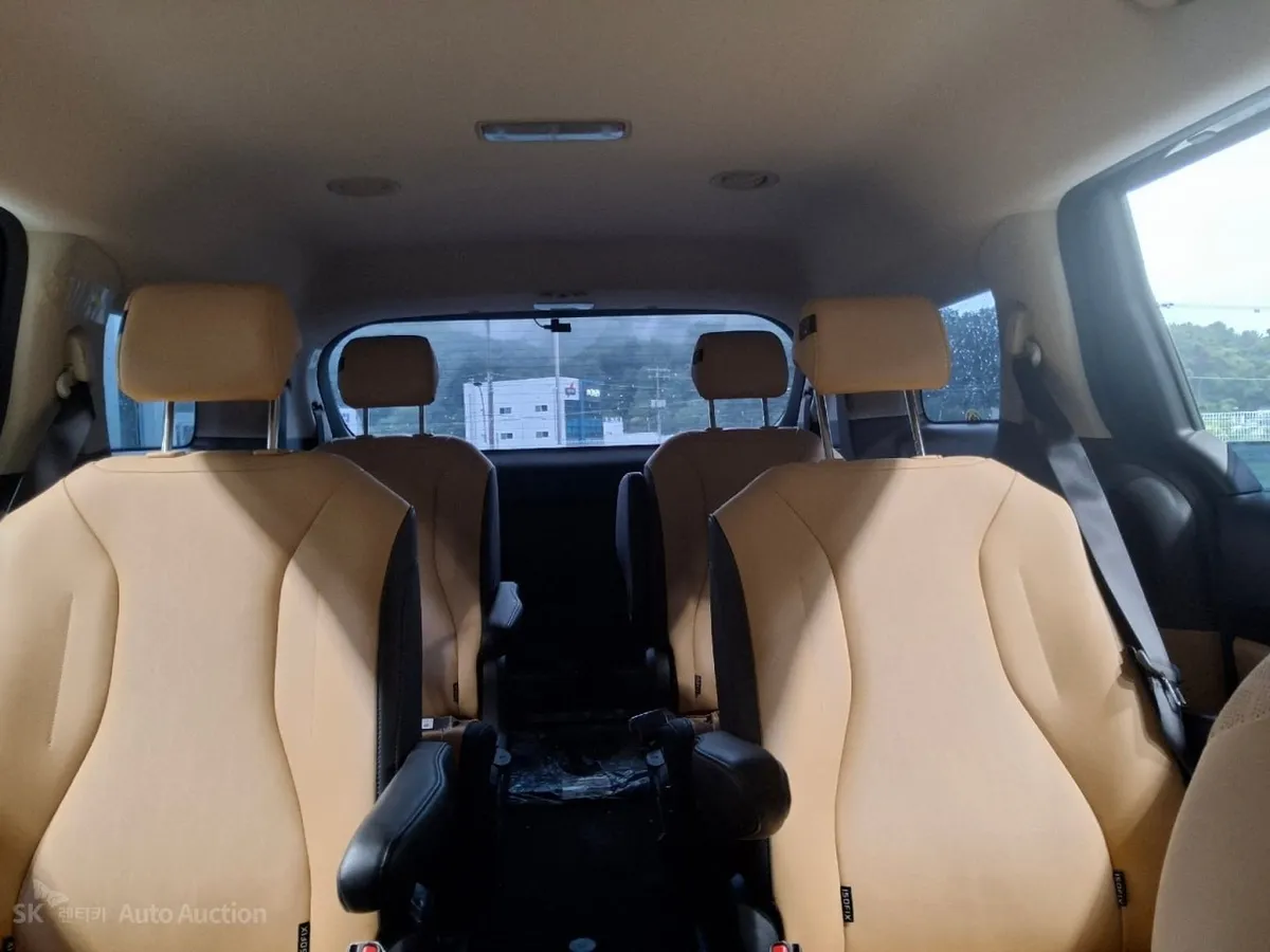 KIA CARNIVAL PRESTIGE 2022