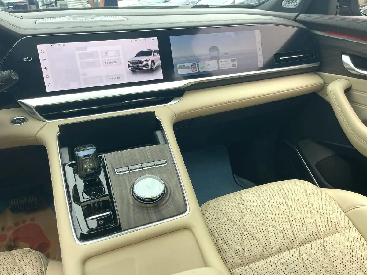 GEELY XINGYUE L 2025