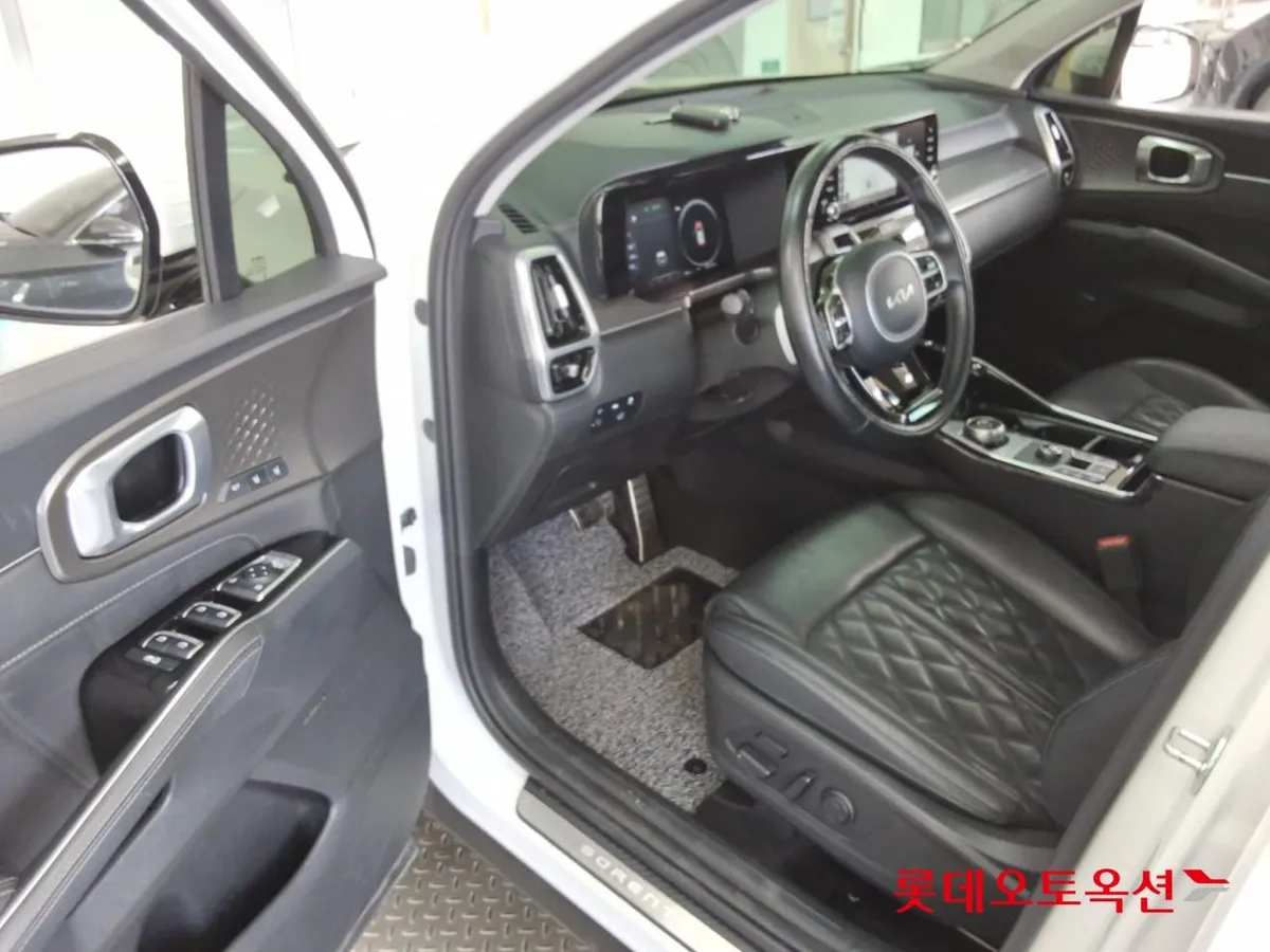 KIA SORENTO MQ4 SIGNATURE 2022