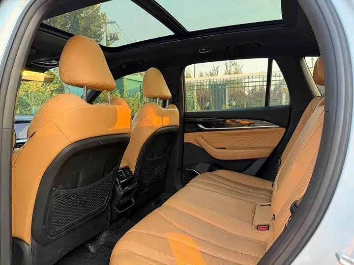 GEELY XINGYUE L EXTENDED-RANGE ELECTRIC 2022