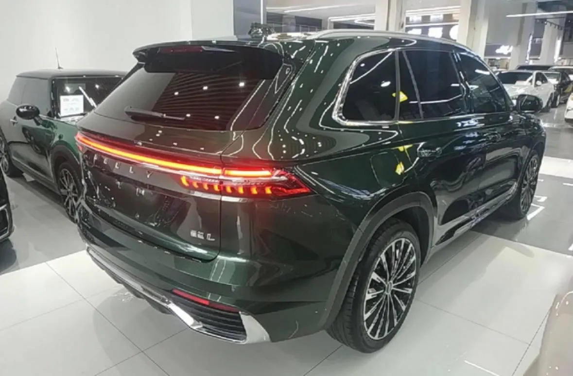 GEELY XINGYUE L 2025