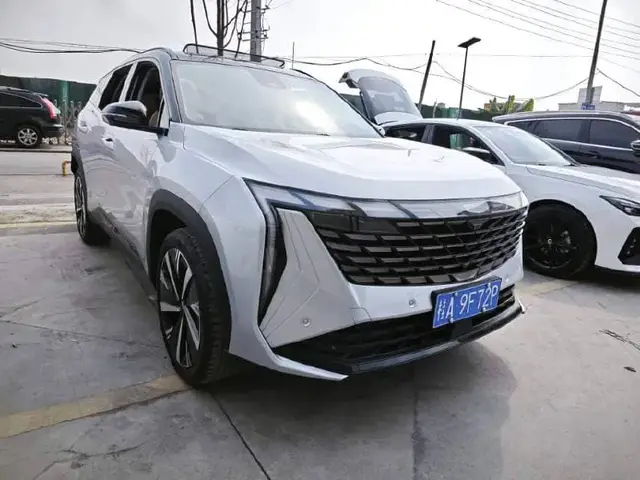 GEELY BOYUE L 2022