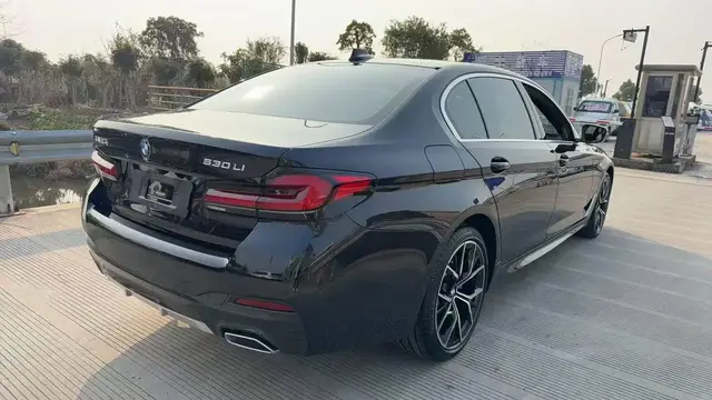 BMW 530LI EXCLUSIVE M SPORT 2021