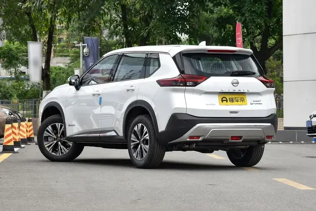 NISSAN X-TRAIL E-POWER SUPER HYBRID 2023