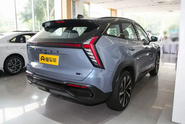 GEELY ATLAS 2024