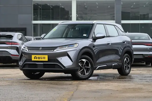 BYD YUAN UP INTELLIGENT DRIVING 2025