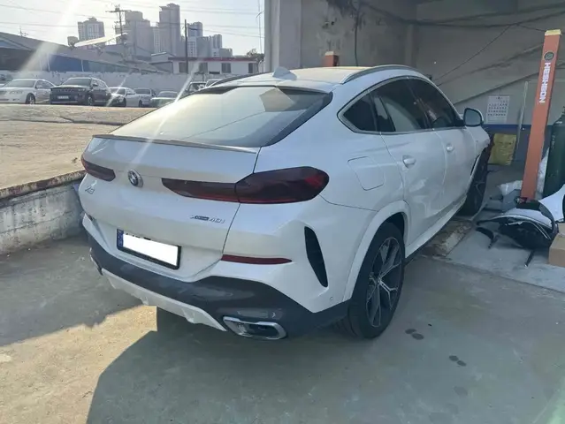 BMW X6 XDRIVE 40I 2022