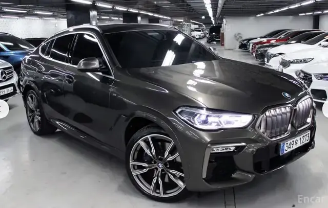 BMW X6 2021