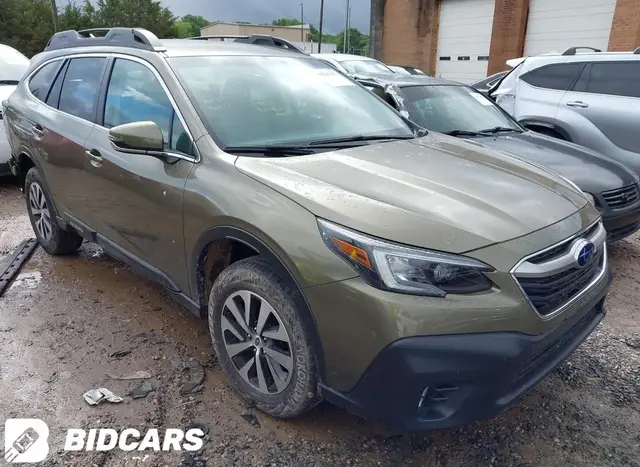 SUBARU OUTBACK 2022