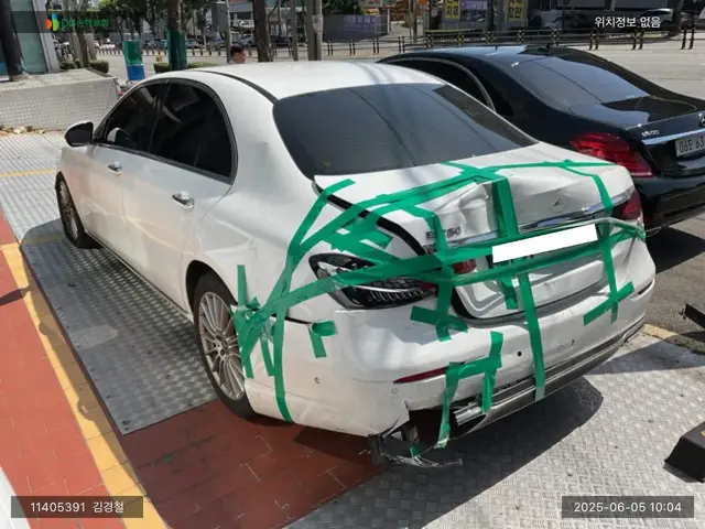 MERCEDES-BENZ E250 2022