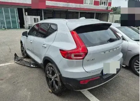 VOLVO XC40B4 AWD 2021