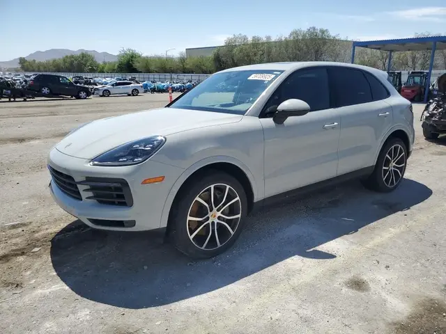 PORSCHE CAYENNE 2023