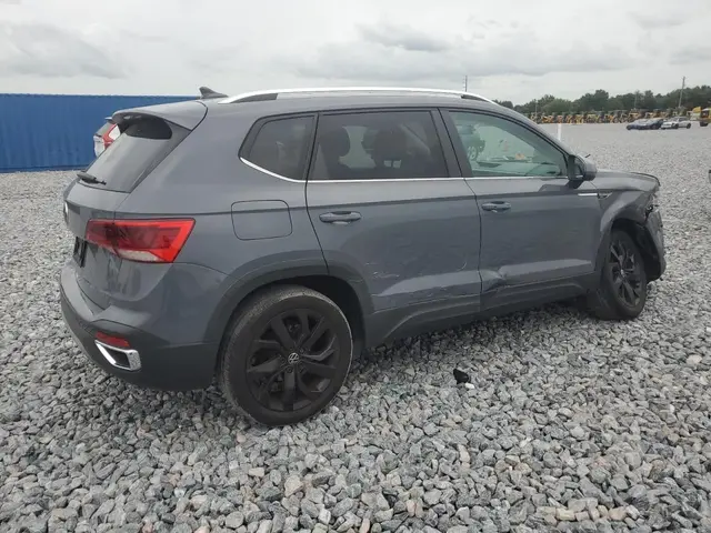 VOLKSWAGEN TAOS 2022