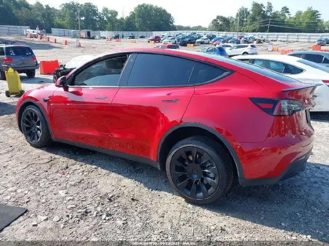 TESLA MODEL Y LONG RANGE 2022