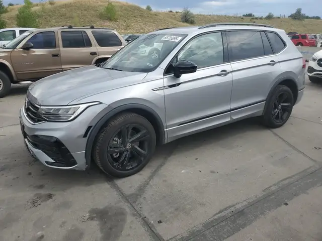 VOLKSWAGEN TIGUAN 2024
