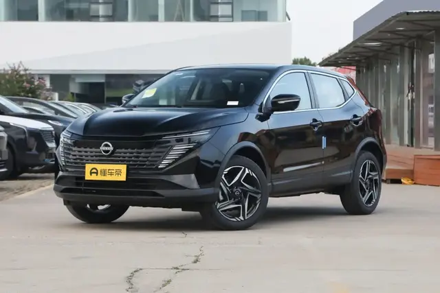 NISSAN QASHQAI REDESIGNED HONOR 2 2025