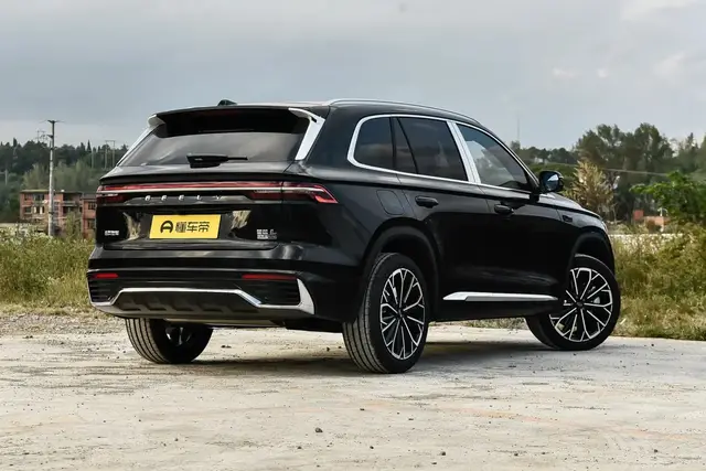 GEELY XINGYUE L2 2026