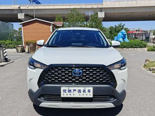 TOYOTA COROLLA SHARP 2024