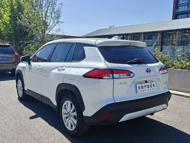 TOYOTA COROLLA SHARP 2024