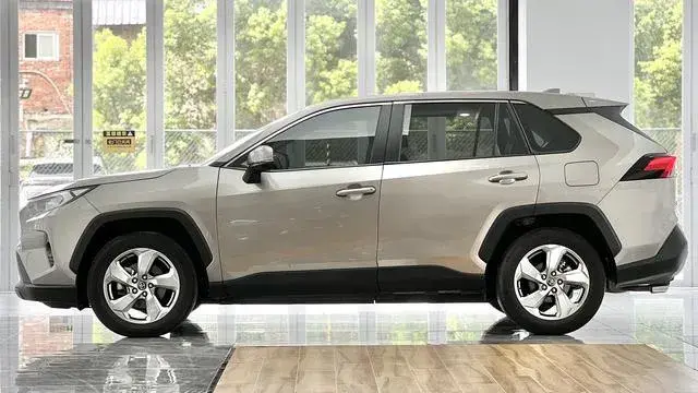 TOYOTA RAV4 RONGFANG 2021