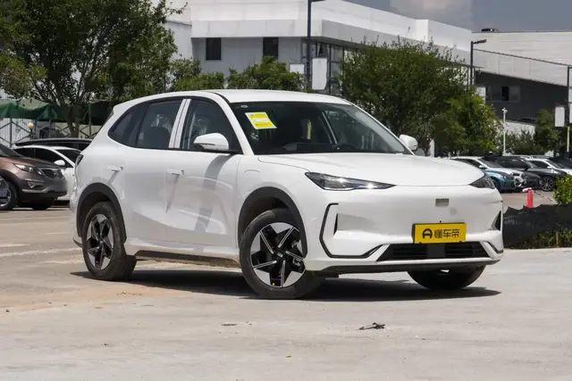 GEELY E5 LAUNCH EDITION 2025