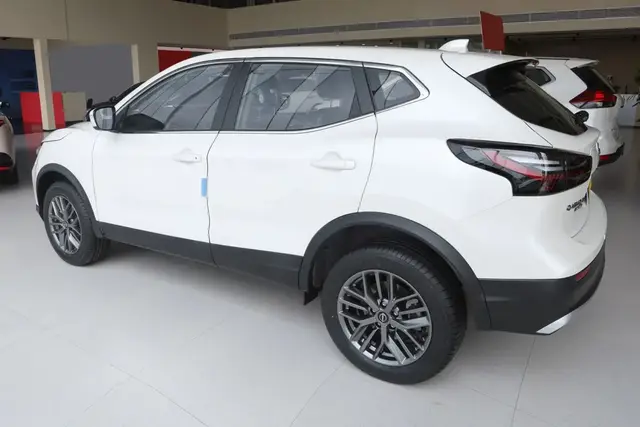 NISSAN QASHQAI REDESIGNED HONOR 2 2025