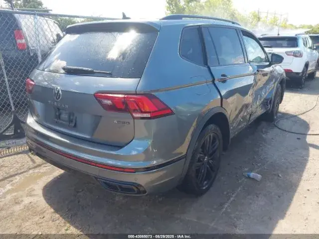 VOLKSWAGEN TIGUAN 2022